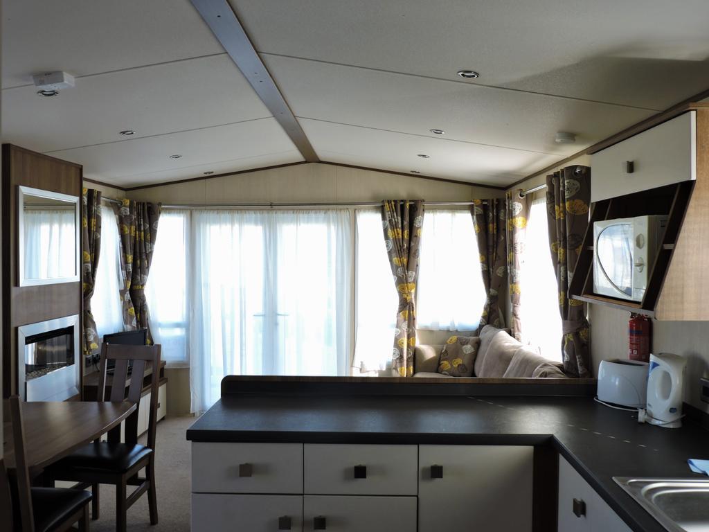 Coastfields Holiday Village 잉골드멜스 외부 사진